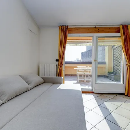 Sunset Apartment Home & Terrace Sirmione Buitenkant foto