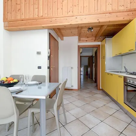 Sunset Apartment Home & Terrace Sirmione Buitenkant foto